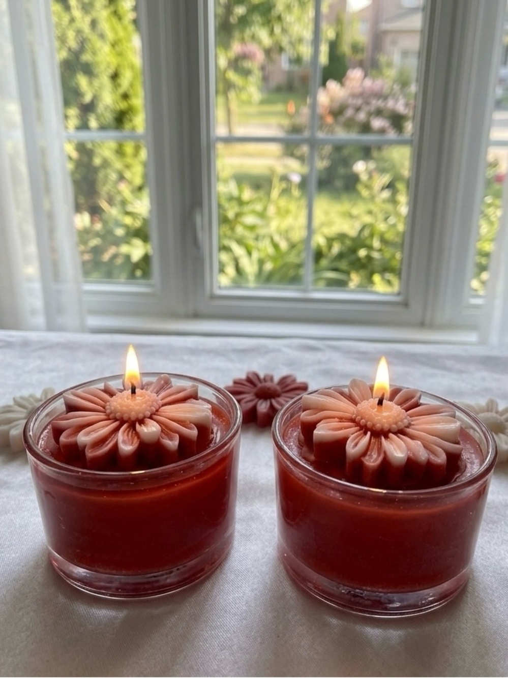 Handcrafted Floral Rosewood Scented Candle (Set of 2)